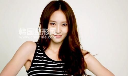 复合<a href='/tag_caiguangnenfu5.html'>彩光嫩肤</a>特点与功效怎样