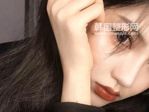 光子<a href='/tag_nenfu2.html'>嫩肤</a>能祛斑吗?